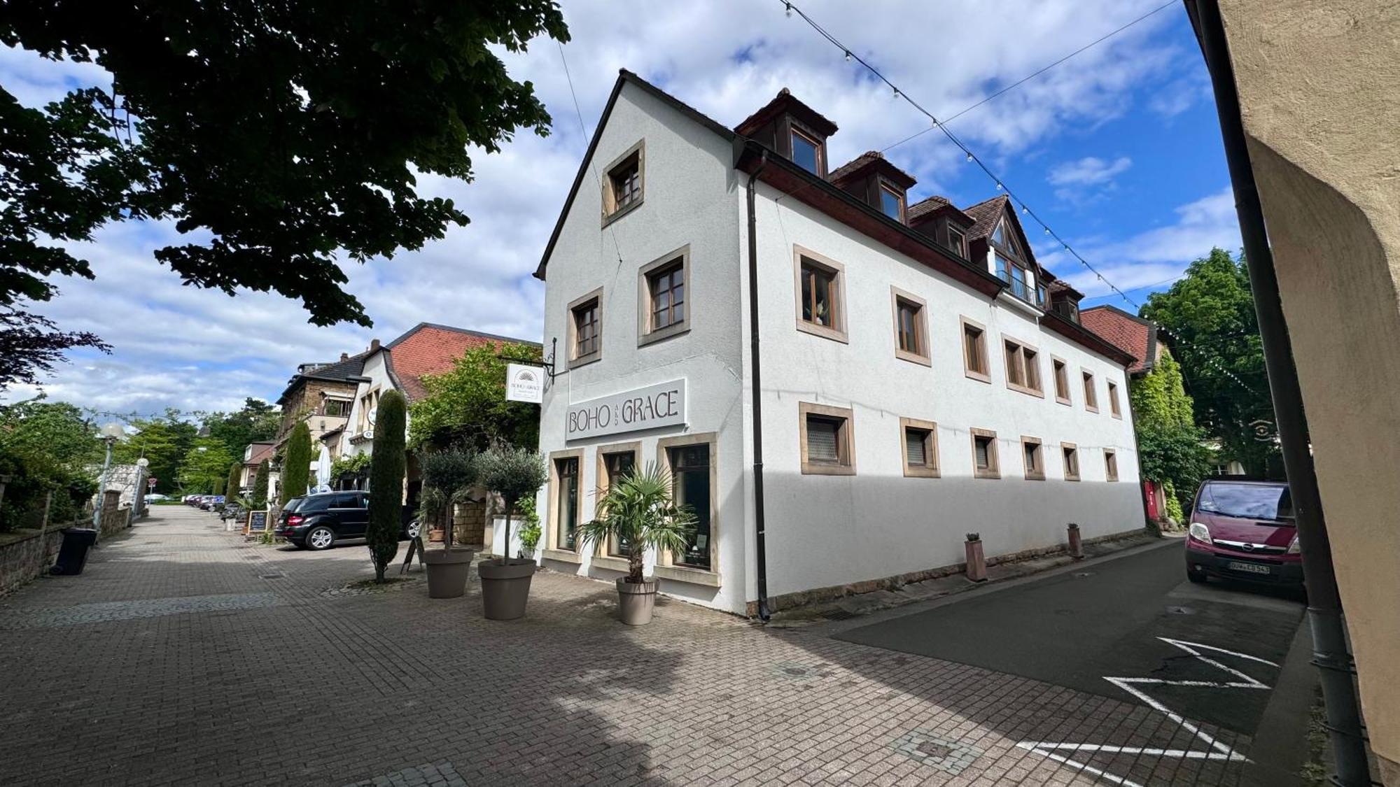 Design Apartment Im Alten Schloss Deidesheim Exterior foto